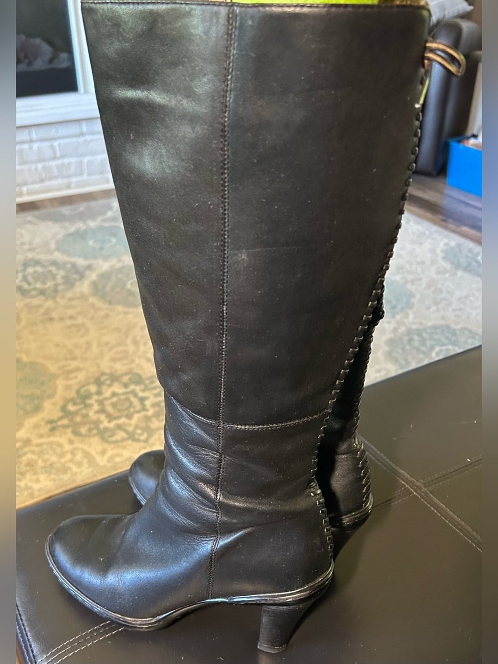 Women's Sofft Black Knee-High Leather Boots Size 7 M